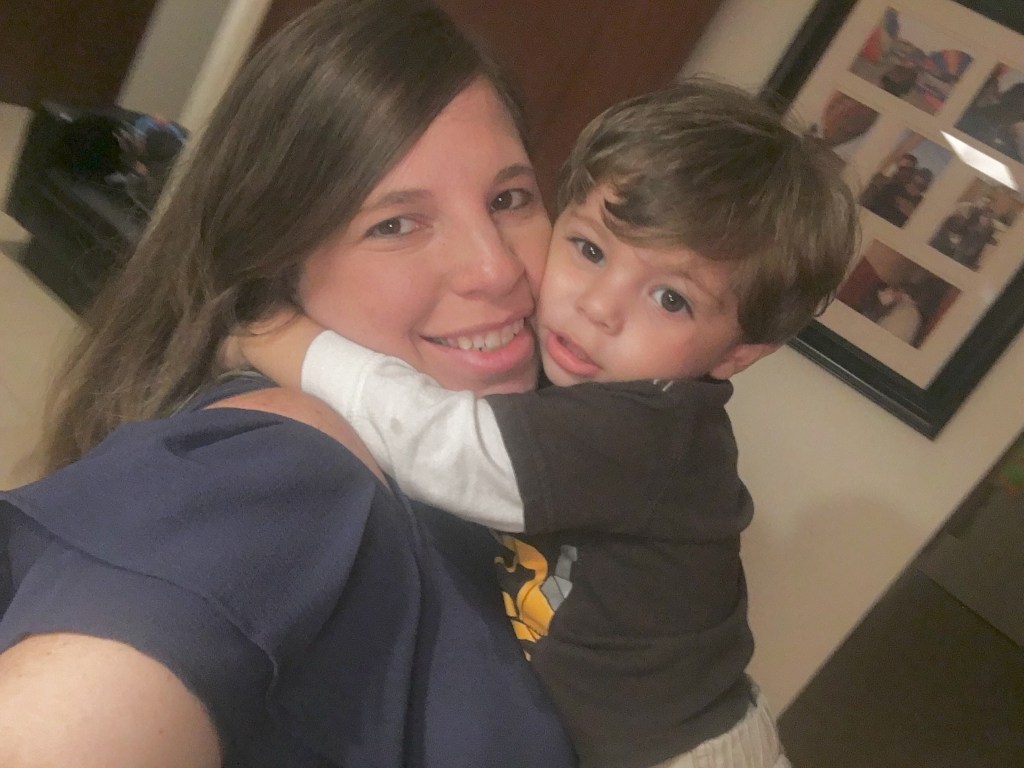 ¡Sí, consiento y apapacho a mis hijos y me&nbsp;encanta!